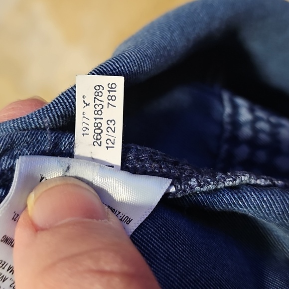 Women's Overall Shorts - Picture 8 of 8